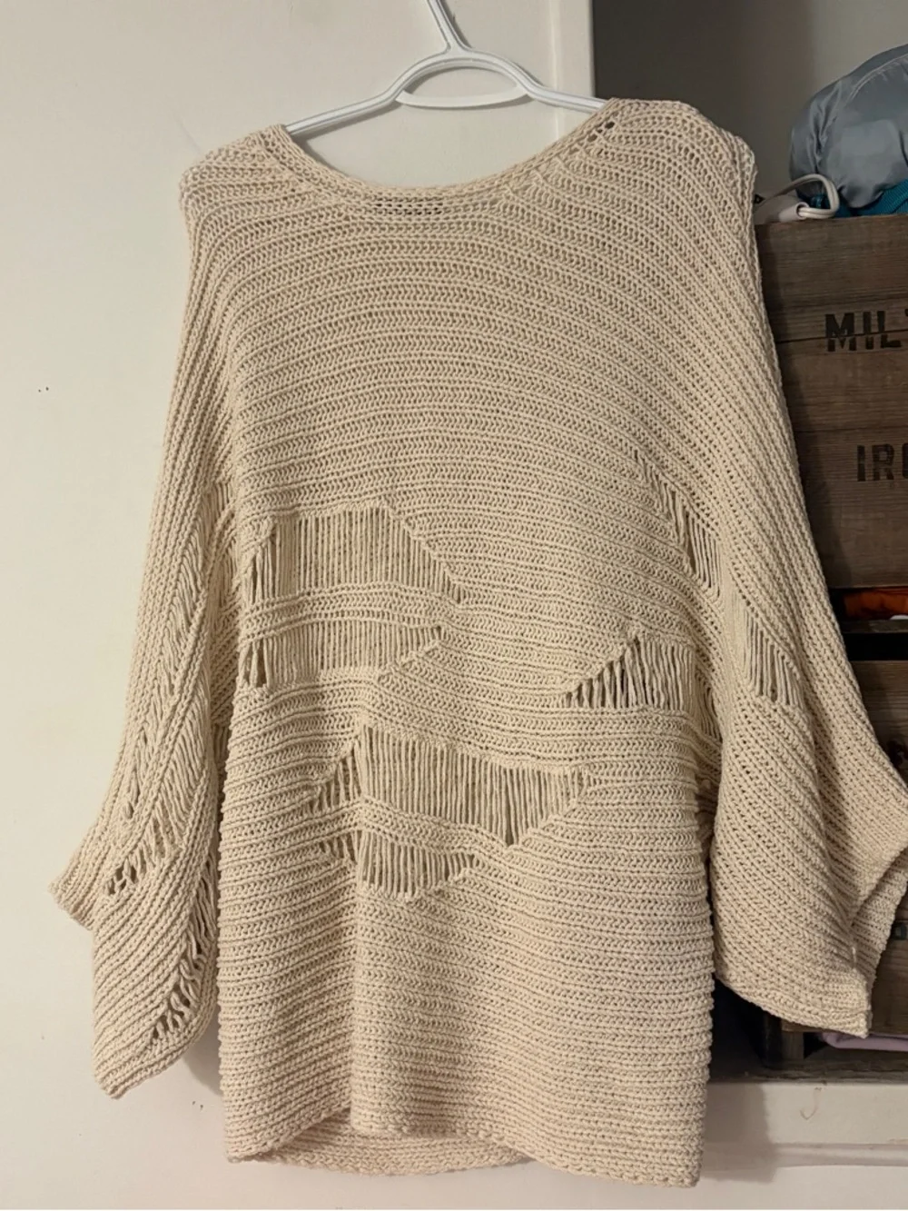 Zara Oversized Open-Knit Batwing Sleeve Ivory Ecru Sweater Size Medium - Picture 3 of 6